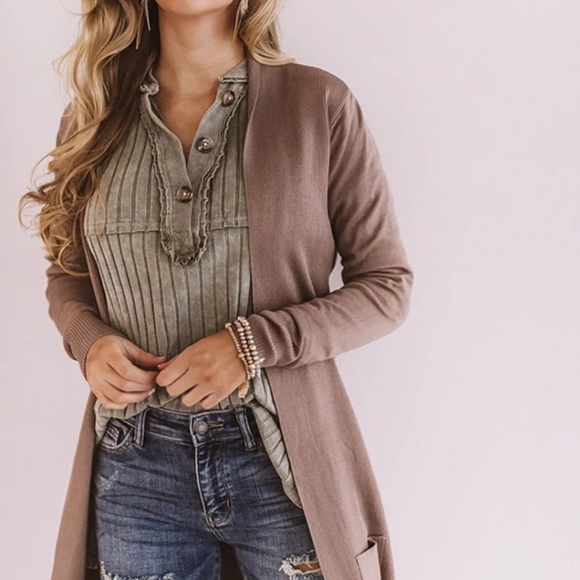 Take It From The Top Taupe Cardigan - Picture 3 of 5
